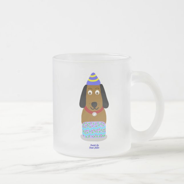 Taza De Cristal Esmerilado Felíz cumpleaños de un pequeño muñeco de vidrio he (Derecha)