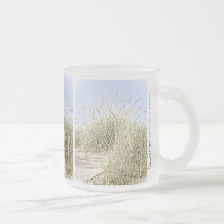 Taza De Cristal Esmerilado Foto de la hierba de la playa del lago Michigan