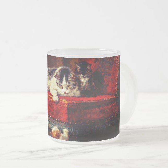 Taza De Cristal Esmerilado Gato y gatitos jugando con silla (Anverso derecho)