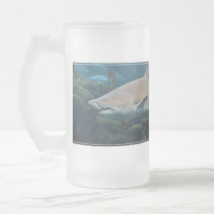 Taza De Cristal Esmerilado Gran tiburón blanco asustadizo