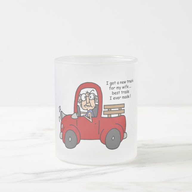 Taza De Cristal Esmerilado Gus en camisetas y regalos para camiones nuevos (Centro)