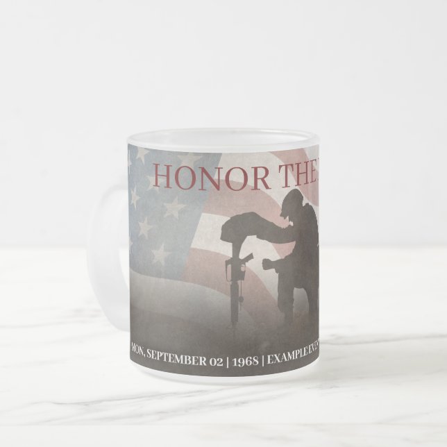 Taza De Cristal Esmerilado Honor a los caídos (Anverso izquierdo)