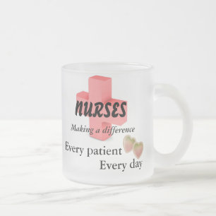 TAZA DE CRISTAL ESMERILADO LA SEMANA DE LAS ENFERMERAS PERSONALIZA LOS