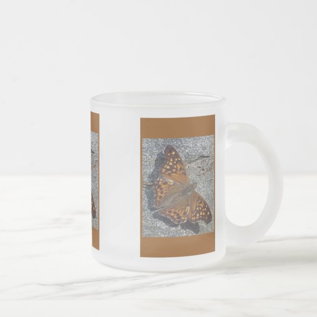 Taza De Cristal Esmerilado Mariposa del emperador Tawny (Derecha)