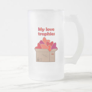 Taza De Cristal Esmerilado Mis trofeos de amor en la caja llena de corazones