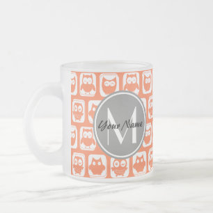 Taza De Cristal Esmerilado Monograma personalizado de búhos de coral Gris