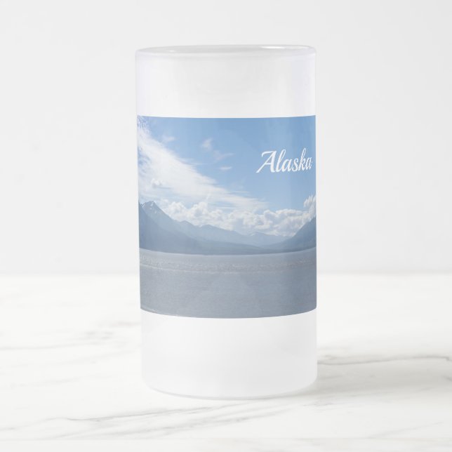 Taza De Cristal Esmerilado Montañas Alaska Altípicamente Escarcha de Cerveza  (Centro)