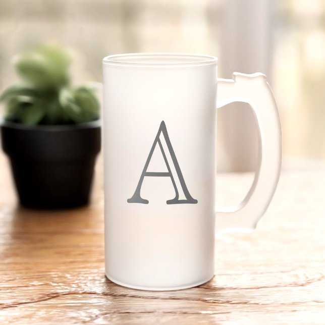 Taza De Cristal Esmerilado Mug de cerveza de vidrio escarchado clásico monogr (A classic monogrammed frosted beer mug perfect for any occasion)