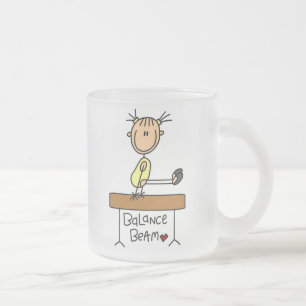 Taza De Cristal Esmerilado Niña en barra de equilibrio