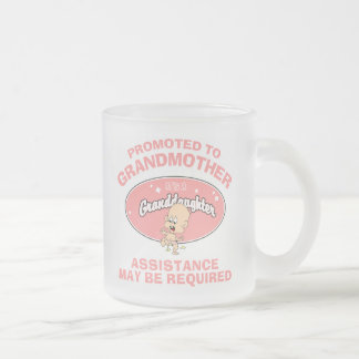 Taza De Cristal Esmerilado Nueva nieta de la nueva abuela divertida