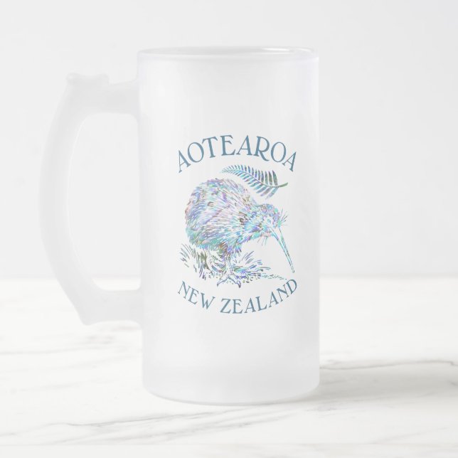 TAZA DE CRISTAL ESMERILADO NUEVA ZEALAND KIWI PAUA GLASS (Izquierda)