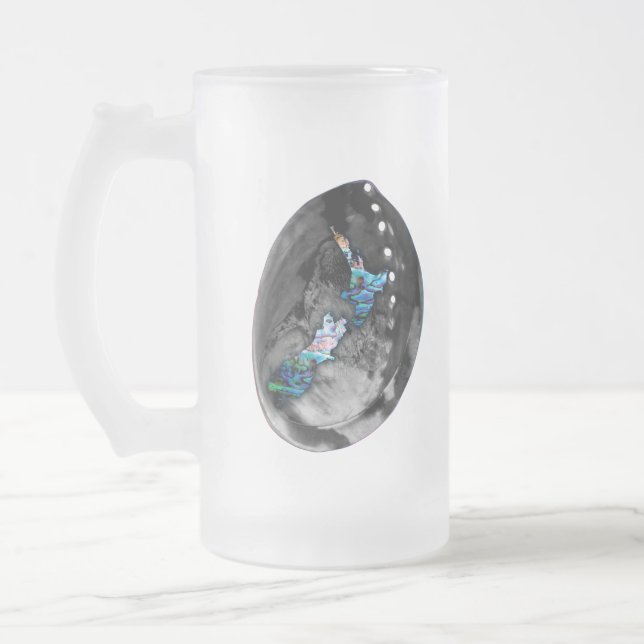 TAZA DE CRISTAL ESMERILADO NUEVA ZELANDIA KIWI MAP PAUA (Izquierda)
