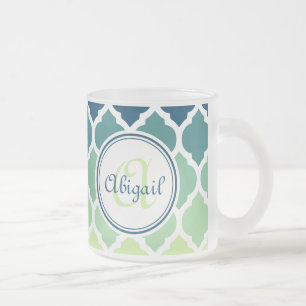 Taza De Cristal Esmerilado Patrón de Entramado marroquí verde azul monogramad