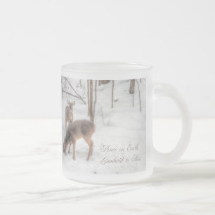Taza De Cristal Esmerilado Paz en la Tierra - Dos ciervos en el bosque de Sno