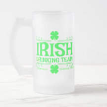 Personaliza el equipo de bebida irlandés
