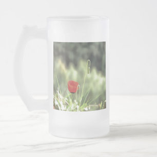 Taza De Cristal Esmerilado Pintura de una amapola artística con flores silves