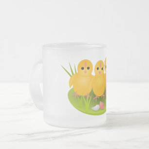 Taza De Cristal Esmerilado Pollitos amarillos de Pascua felices en hierba ver