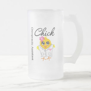 Taza De Cristal Esmerilado Polluelo del ayudante de la quiropráctica