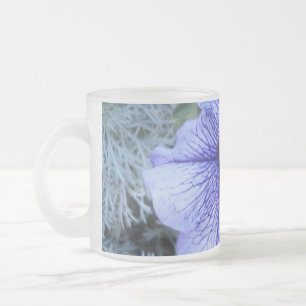 Taza De Cristal Esmerilado Purple Petunia Mug