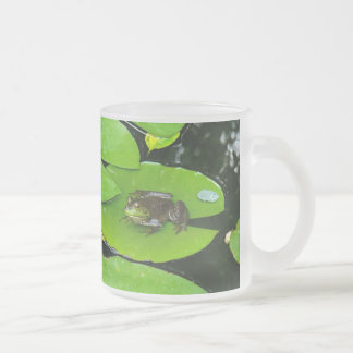 Taza De Cristal Esmerilado Rana toro en Lilypads
