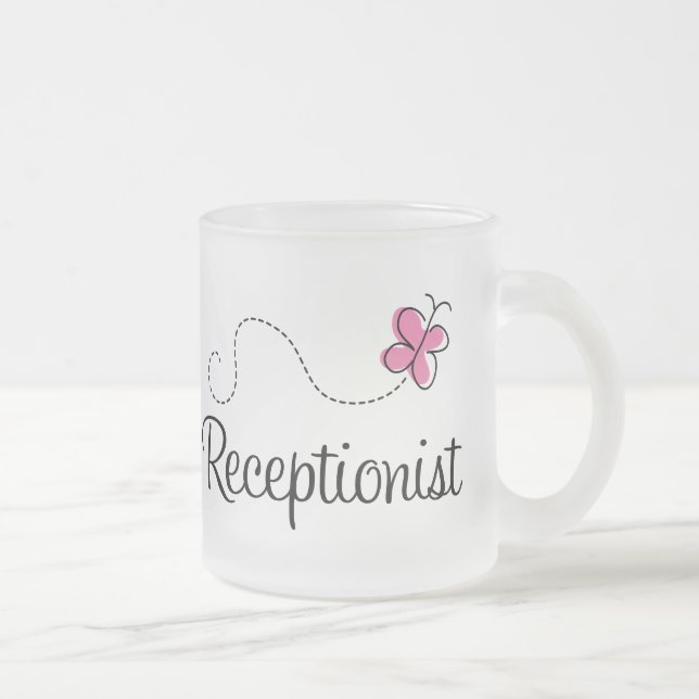 Taza De Cristal Esmerilado Recepcionista rosado lindo de la mariposa (Derecha)
