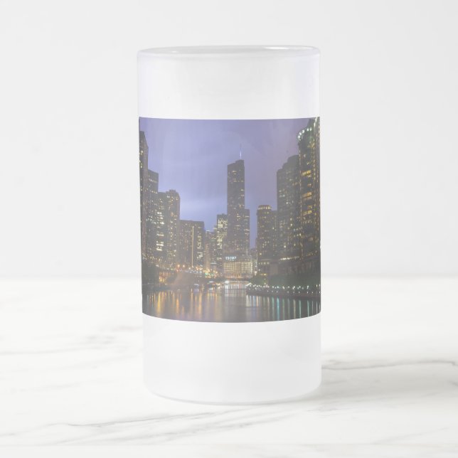 Taza De Cristal Esmerilado Relámpago sobre la bruja del río Chicago (Centro)