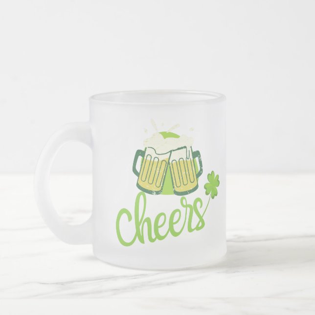 Taza De Cristal Esmerilado Saludos con Shamrock - Día de San Patricio (Izquierda)