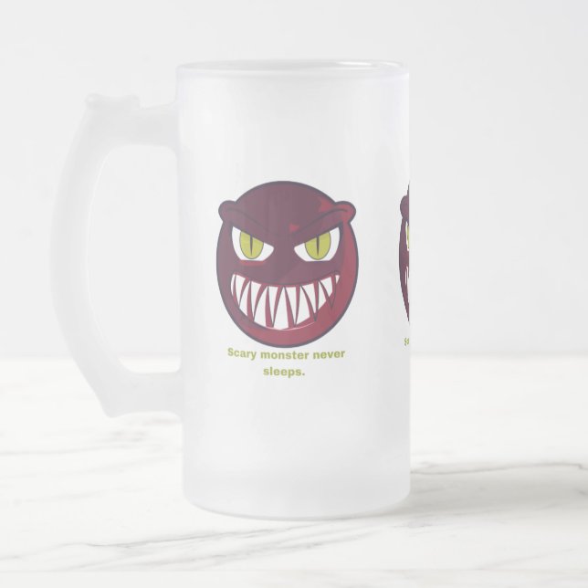 Taza De Cristal Esmerilado Scary monster never sleeps. (Izquierda)