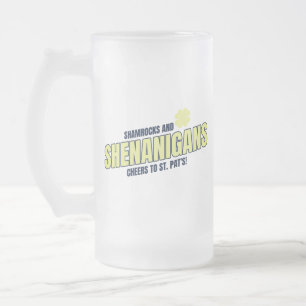 Taza De Cristal Esmerilado Taza de vidrio esmerilado con tréboles de la suert