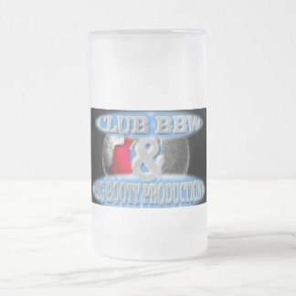 Taza De Cristal Esmerilado tenga una bebida