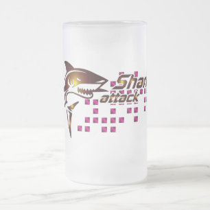 Taza De Cristal Esmerilado Tiburón ataca el vidrio de la cerveza