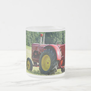 Taza De Cristal Esmerilado Tractor de granja rojo antiguo
