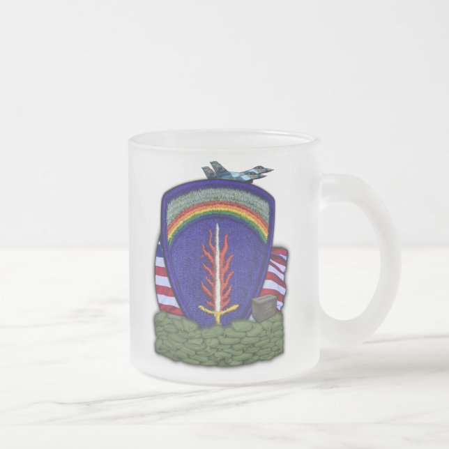 Taza De Cristal Esmerilado USAB USAREUR parche vets Mug (Derecha)