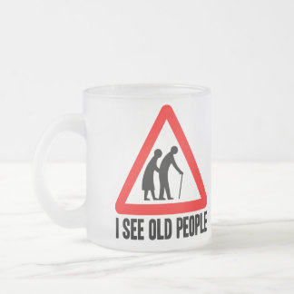 Taza De Cristal Esmerilado Veo a personas mayores