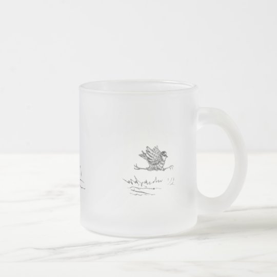 Taza De Cristal Esmerilado Weimaraner que persigue un pájaro
