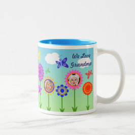 Taza de encargo del día de madre de la abuela/de