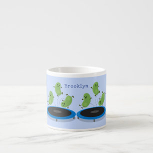 Taza De Espresso Alubias verdes graciosas y lindas en el personaliz