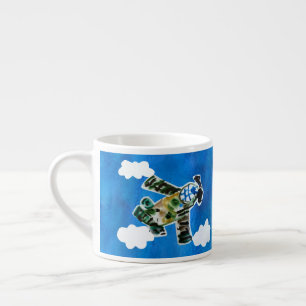 Taza De Espresso "Arte de niños" en un jet del ejército