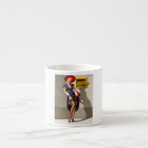 Taza De Espresso Chica Pin-Up Retro