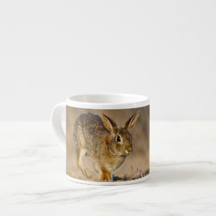 Taza De Espresso Conejo de cola de algodón oriental saltando
