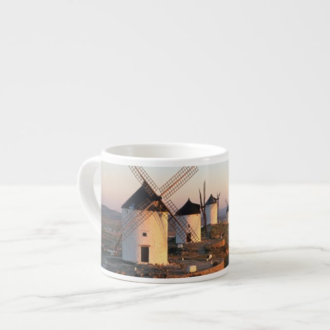 Taza De Espresso Consuegra, La Mancha, España, molinos de viento (Izquierda)