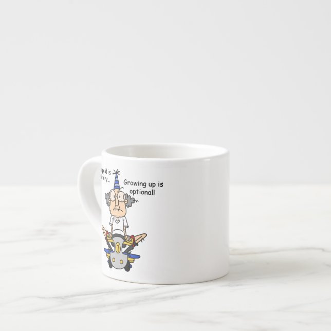 Taza De Espresso Crecer es humor opcional (Izquierda)