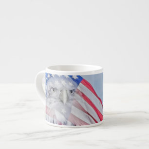 Taza De Espresso El águila calva y la bandera estadounidense