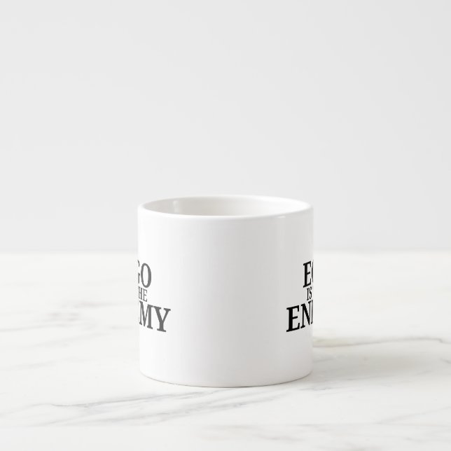 Taza De Espresso El ego es el enemigo Máquina de escribir minimalis (Frente)