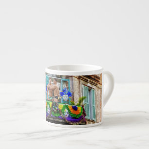 Taza De Espresso El Mardi Gras de SlipperyJoe enmascara abalorios d
