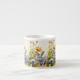 TAZA DE ESPRESSO ESPERANDO ABAJO POR EL BUNNY TRAIL