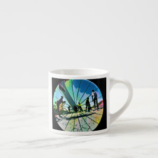 Taza De Espresso Fikeshot a través de la rueda
