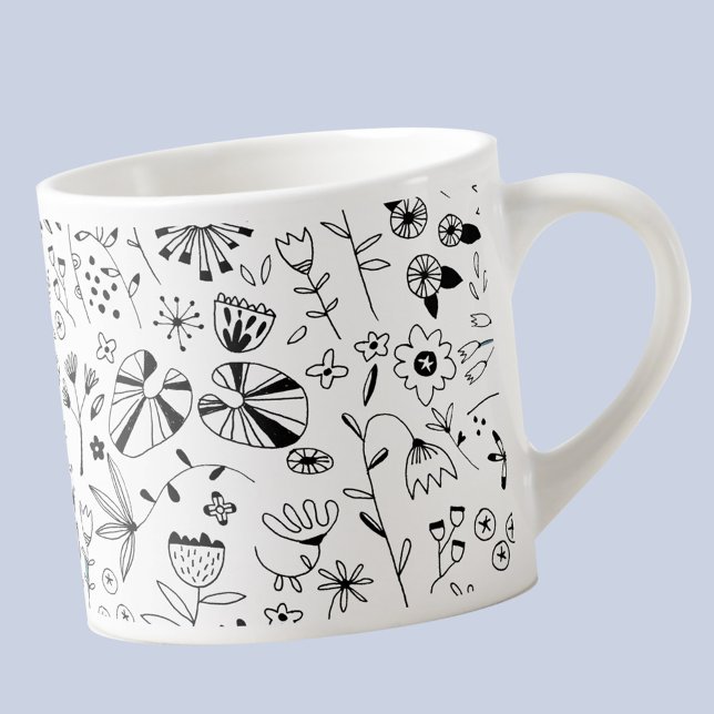 Taza De Espresso Flor salvaje Monocromo moderno (Wildflower modern ink drawings black and white espresso cup)