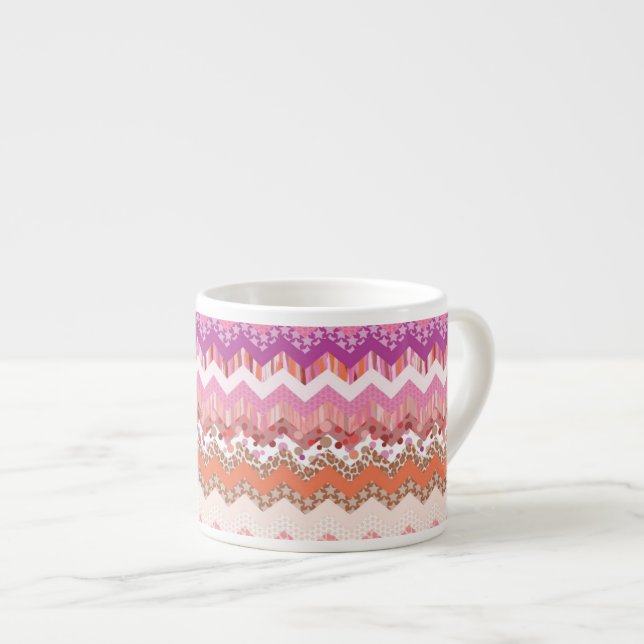 Taza De Espresso Fondo rosado del zigzag (Derecha)