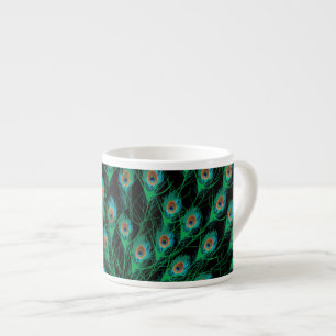 Taza De Espresso Ilustracion con las plumas del pavo real en negro